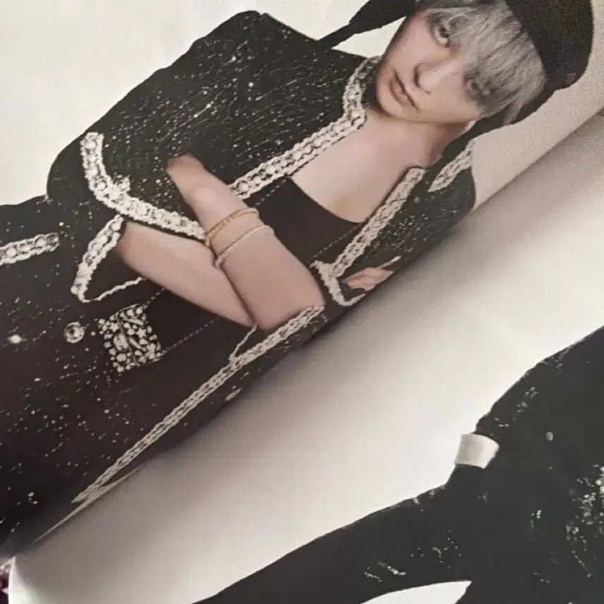 [BUNJANG] G-Dragon W Korea Magazine Photoshoot / 지디 w코리아 잡지 화보