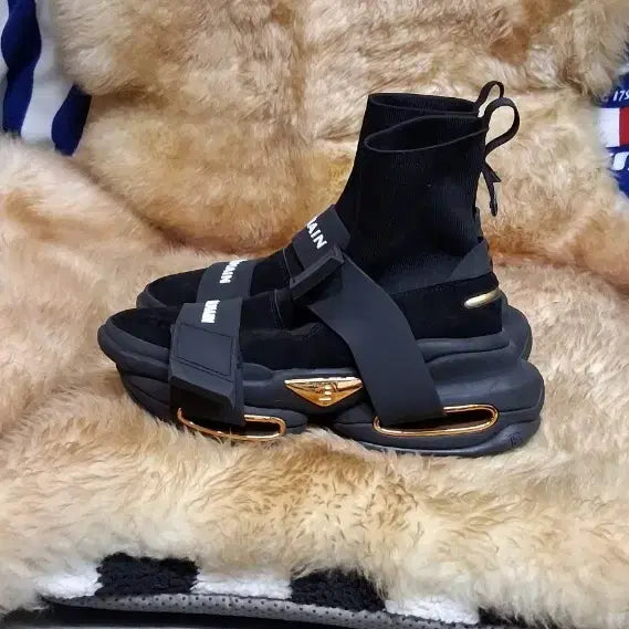 [BUNJANG] Balmain Black Strap Sandal Boots Women&