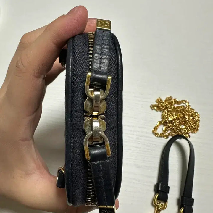 [BUNJANG] Dior Oblique Montaigne Phone Holder Bag / 디올 오블리크 몽테인 폰홀더백