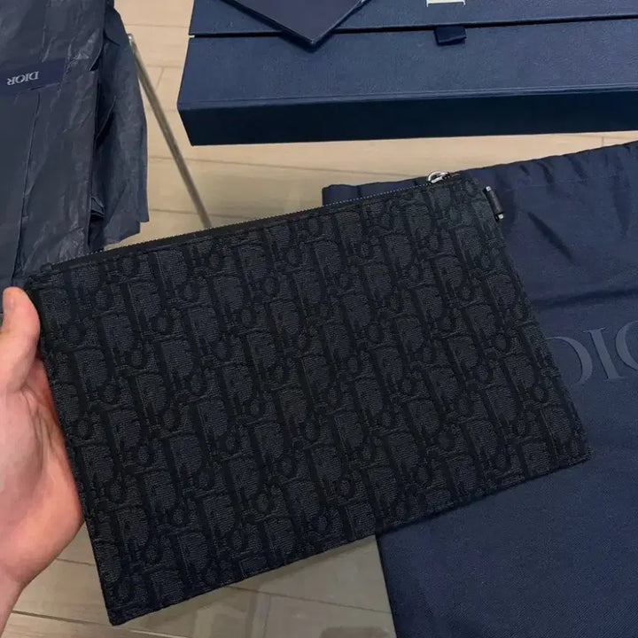 [BUNJANG] Dior Oblique Clutch A5 / 디올 오블리크 클러치 A5