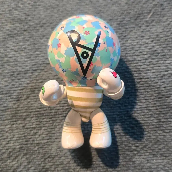 [BUNJANG] Roy Kim Brick Figure Limited Edition / 로이킴 브릭 피규어