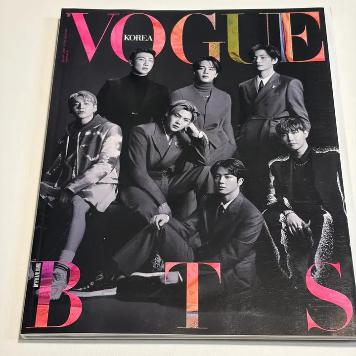 [BUNJANG] BTS Vogue Korea Magazine / BTS 보그코리아 잡지