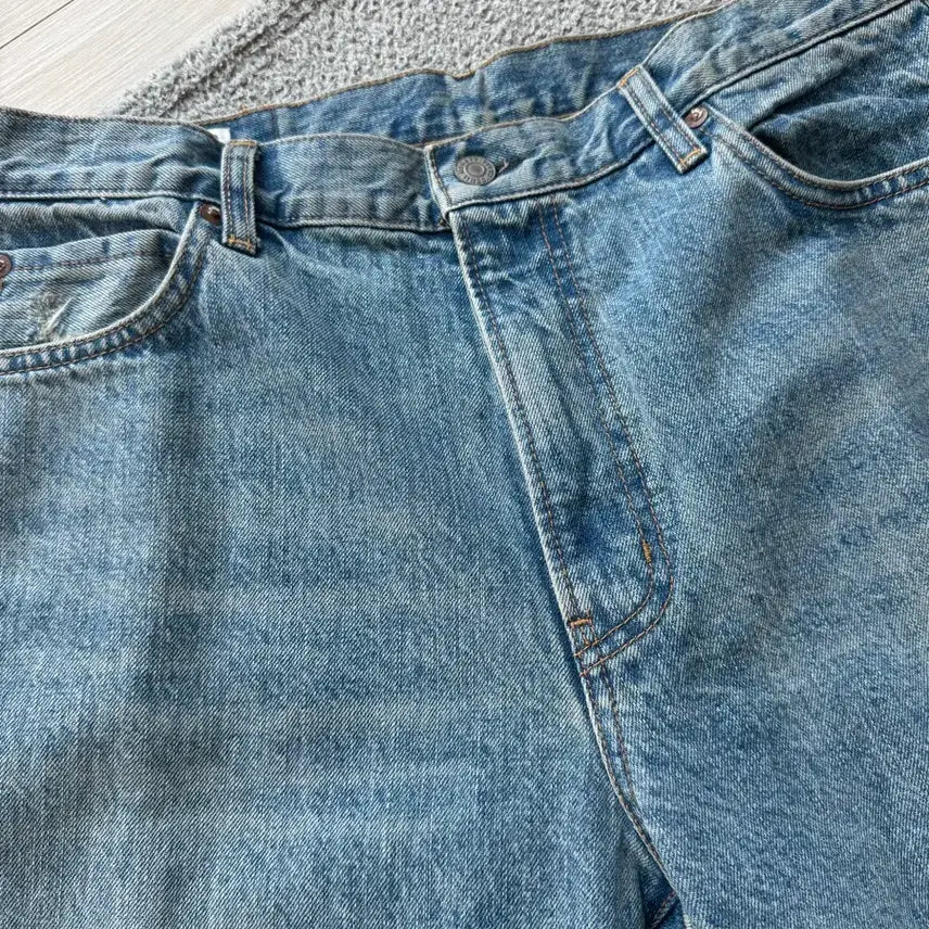 [BUNJANG] Demiel Hollywood Slim Denim LOVED Jeans / 데밀 헐리우드 데님 LOVED