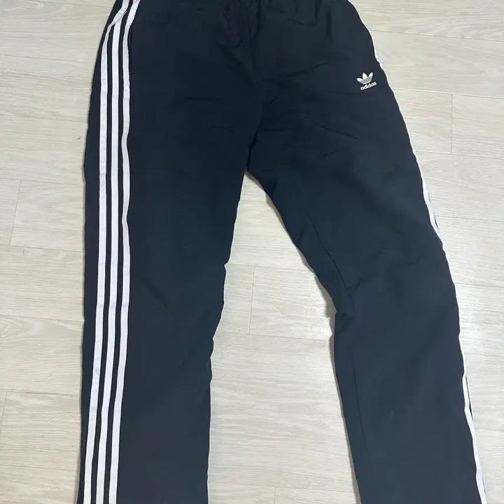 [BUNJANG] Adidas Woven Tracksuit Set (M) - Black / (급쳐)아디다스 츄리닝 운동복 우븐셋트 M 셋트 판매합니다(정품)