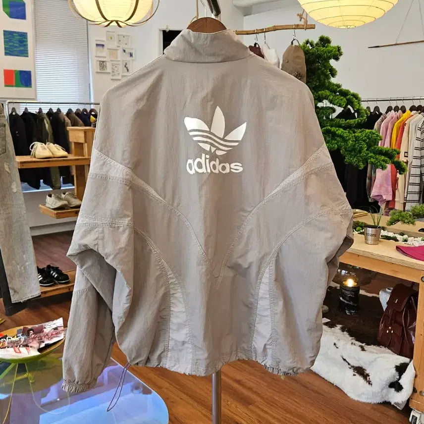[BUNJANG] Adidas Ozworld Ozworld Anorak Windbreaker / 아디다스 오즈트라다무스 아노락 윈드브레이커