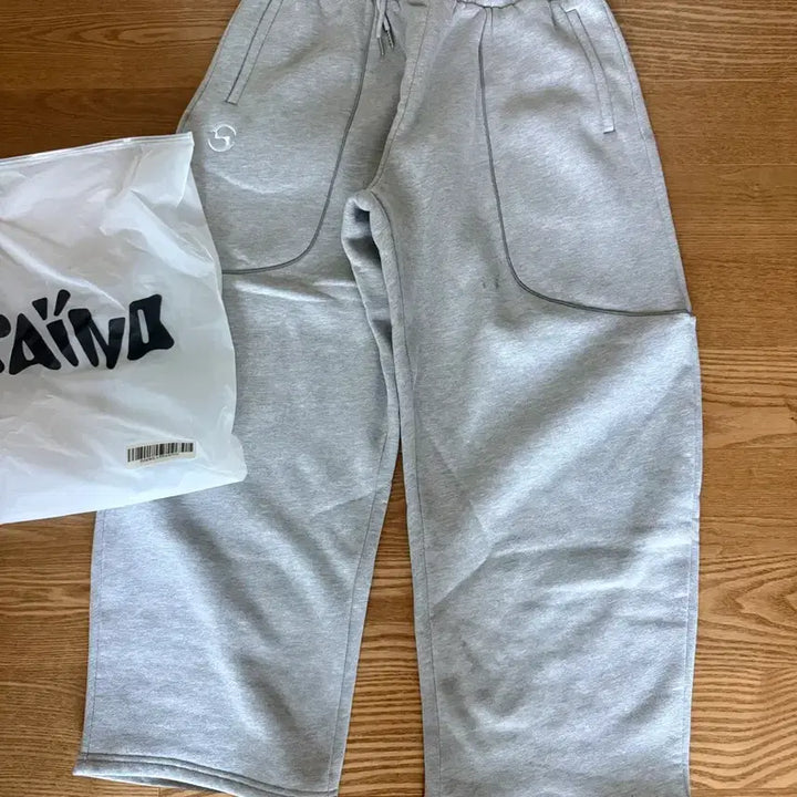 [BUNJANG] Saino Wide Fit Sequin Pants / Saino 스웻팬츠 급처