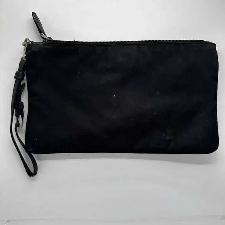 [BUNJANG] Prada Re-Nylon Triangle Logo Pouch / 프라다 리나일론 삼각로고 파우치