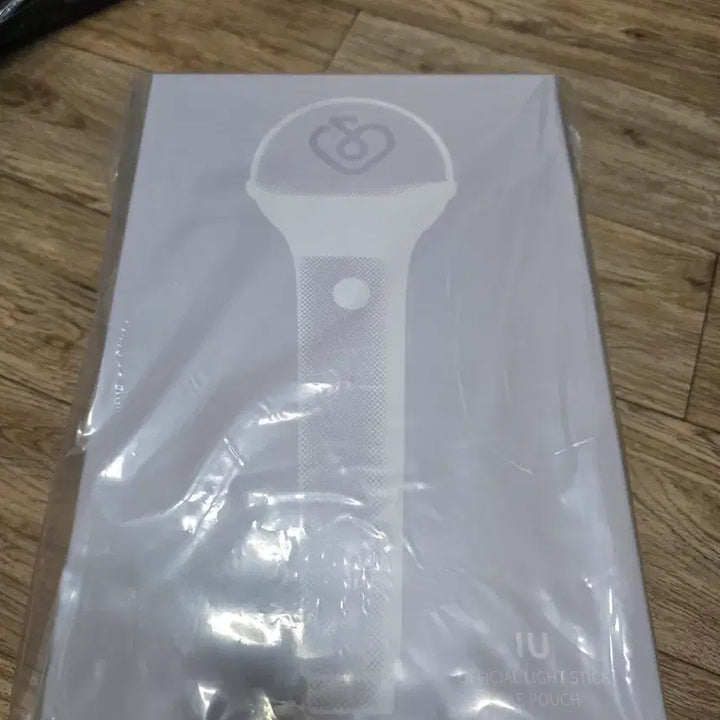 [BUNJANG] IU IKEA Pouch / 아이유 아이크 파우치 팝니다