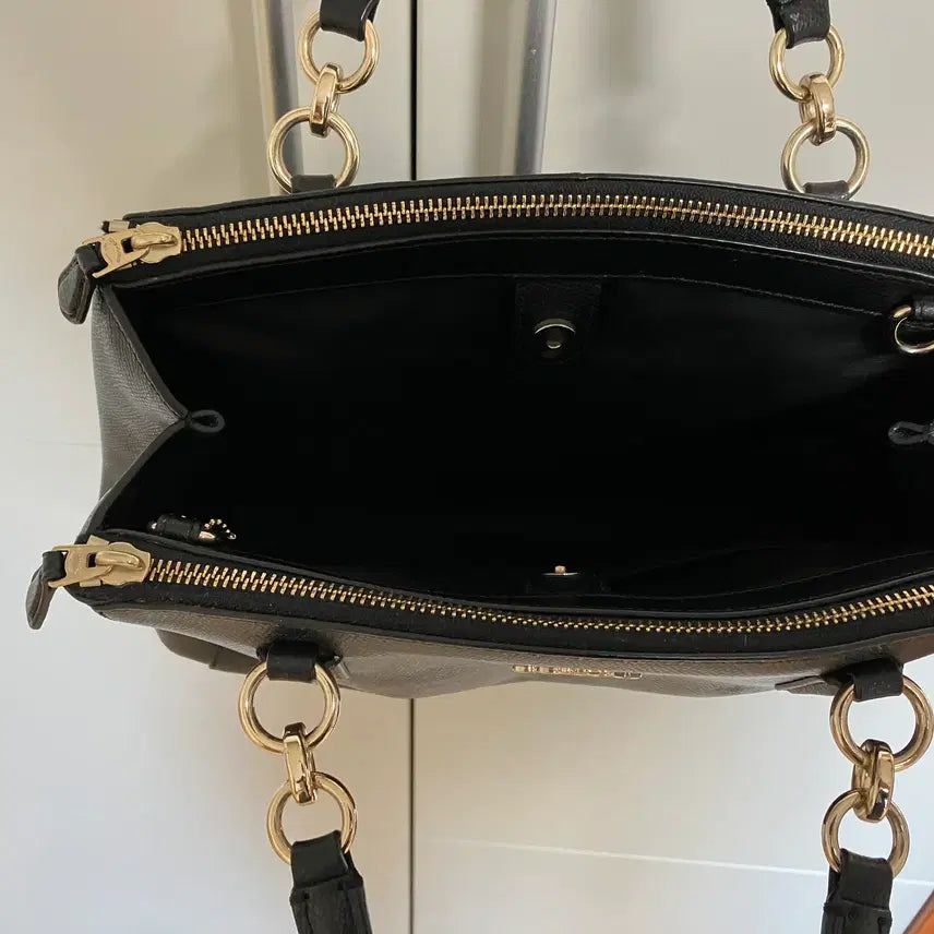 [BUNJANG] Coach Black Tote Bag / 코치 토트백