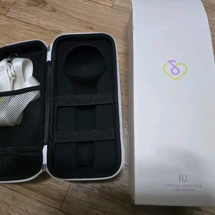 [BUNJANG] Aike Pouch / 아이크 파우치 팔아요