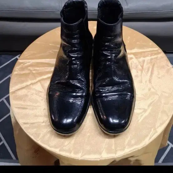 [BUNJANG] Prada Black Enamel Ankle Boots Size 245 / 프라다 블랙 에나멜 앵클 부츠 245