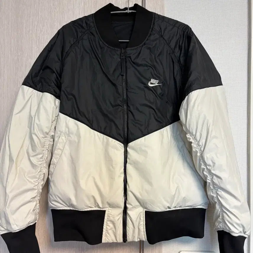 [BUNJANG] Nike Reversible MA-1 Style Bomber Jacket / 나이키 리버시블 항공점퍼