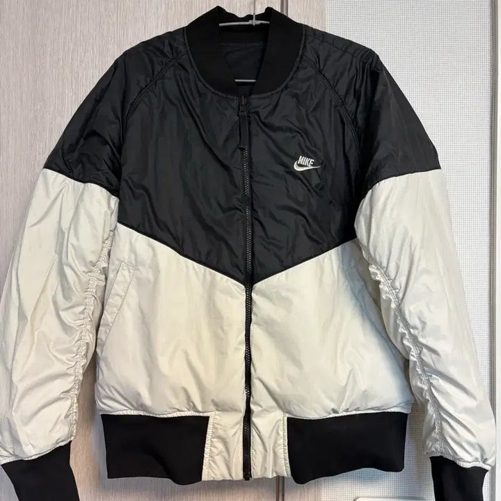 [BUNJANG] Nike Reversible MA-1 Style Bomber Jacket / 나이키 리버시블 항공점퍼