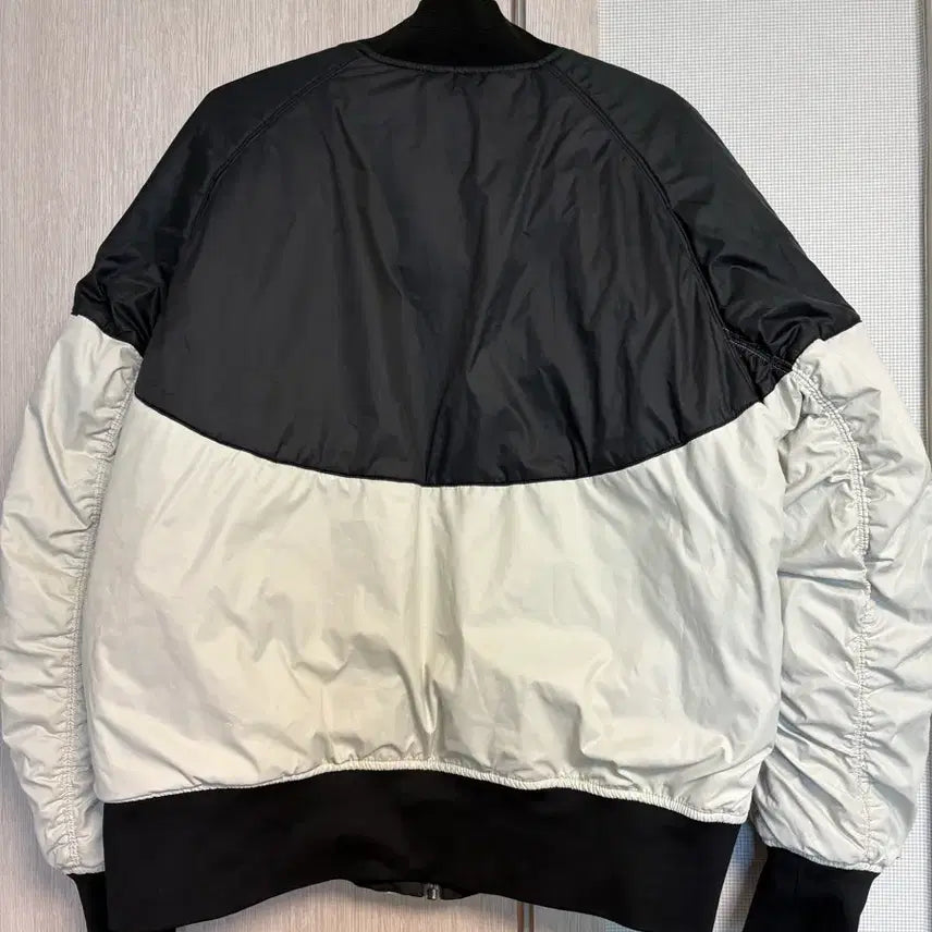 [BUNJANG] Nike Reversible MA-1 Style Bomber Jacket / 나이키 리버시블 항공점퍼