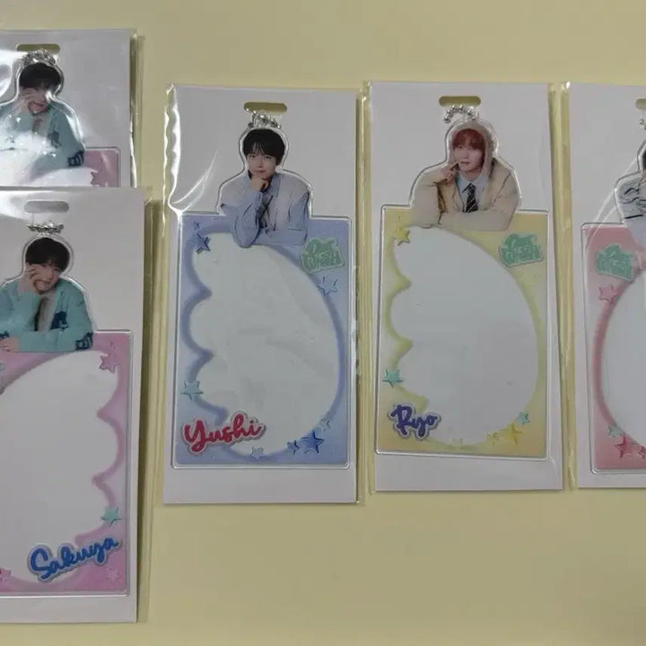 [BUNJANG] NCT WISH Our Wish Random Toy Holder / 아워위시 일투 랜토 홀더 판매