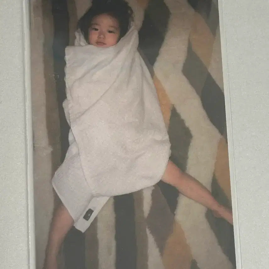 [BUNJANG] LE SSERAFIM CELEBRATION Kazuha 1st Week Event Photocard / 1.88) 르세라핌 CELEBRATION 1주차 공방 카즈하
