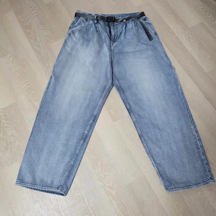 [BUNJANG] Moif Wide Belted Denim Pants Size 2 / 모이프 와이드 벨티드 데님팬츠 2사이즈
