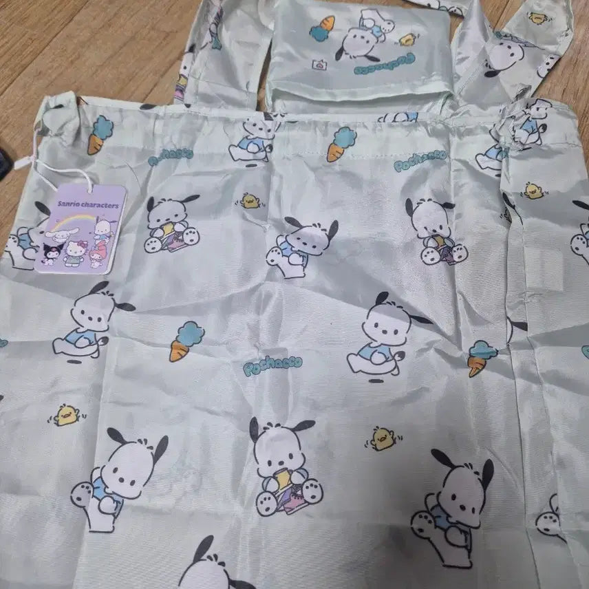 [BUNJANG] Pochacco Folding Storage Bag / 포차코 접이식수납가방