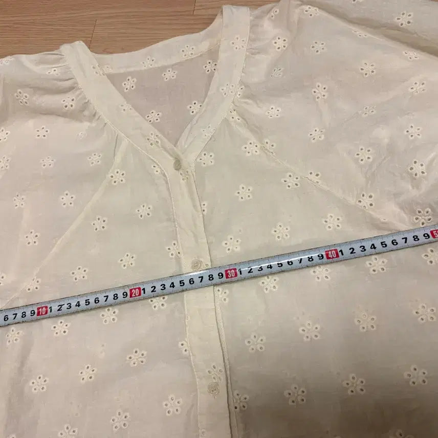 [BUNJANG] Designer Lace Cardigan Cream Ivory Cotton Blouse Size 55-66 / 디자이너 레이스 가디건 크림색 아이보리 면 블라우스 55-66 정도 사이