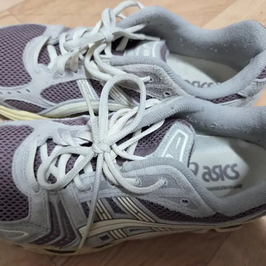 [BUNJANG] Asics Gel-Kayano 14 Sneakers (255mm) / 아식스 젤카야노14 255 팝니다