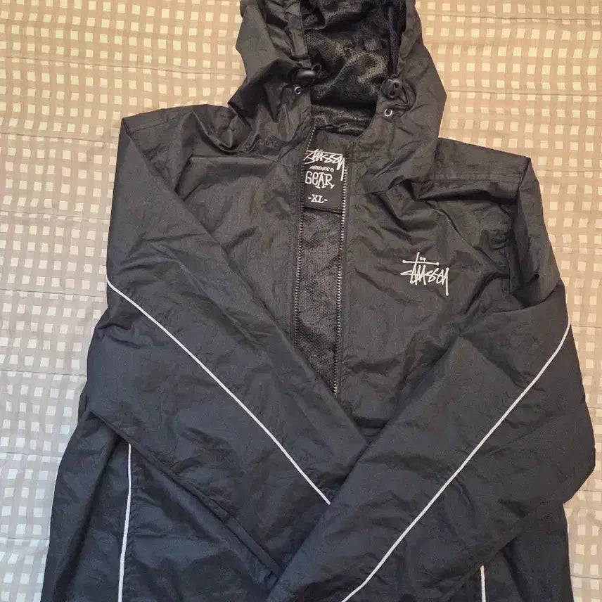 [BUNJANG] Stussy Black Windbreaker Jacket XL / 스투시 블랙 바람막이 XL 사이즈
