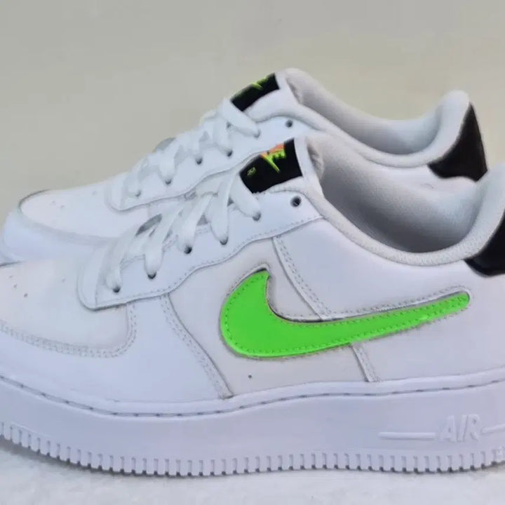 [BUNJANG] Nike Air Force 1 Low LV8 3 Removable Swoosh (Grape Strike) / [240] 나이키 에어포스1 로우 LV8 3 리무버스우시ㅡ단종매물,최저가