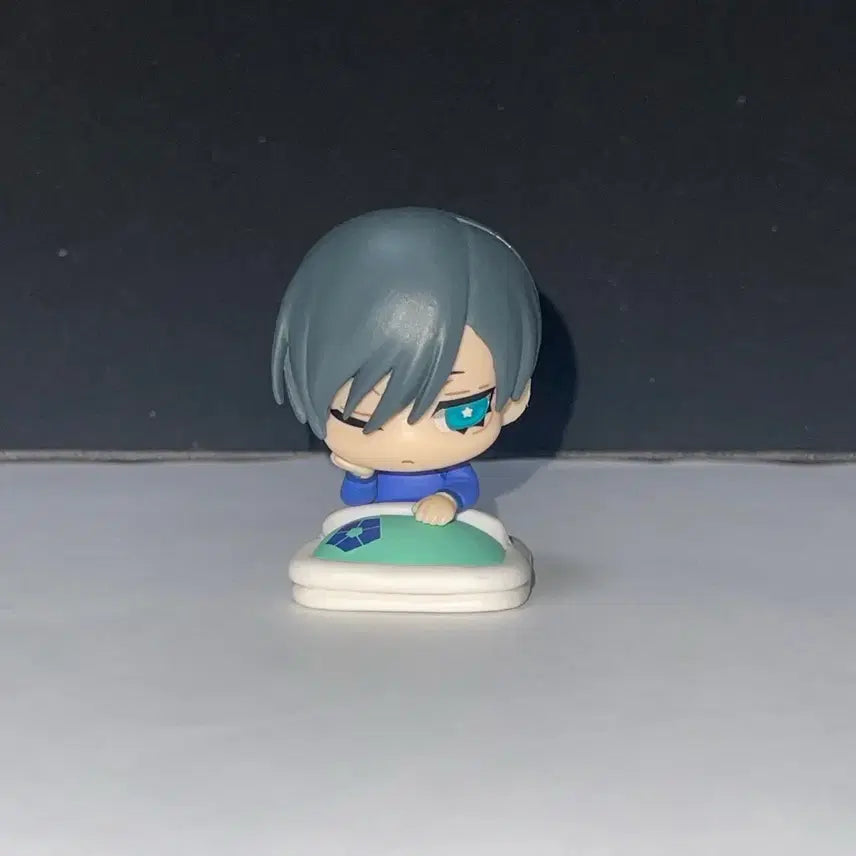 [BUNJANG] Blue Lock Isagi Yoichi Onemutan Gacha Mini Figure / 블루록 이토시 린 오네무탄 가챠 미니 피규어