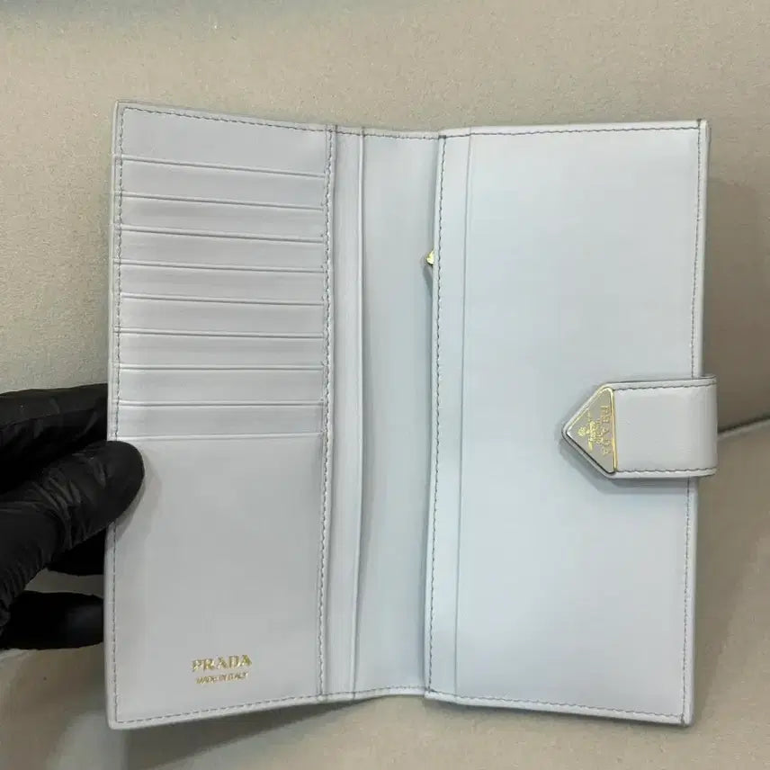 [BUNJANG] Prada Saffiano Leather Triangolo Long Wallet / 프라다 사피아노 트라이앵글 장지갑