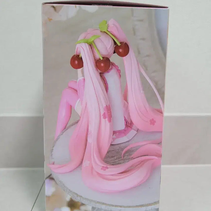 [BUNJANG] Vocaloid FURY Sakura Miku Figure / 보컬로이드 후류 사쿠라 미쿠 피규어