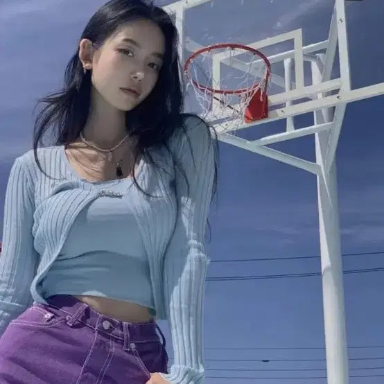 [BUNJANG] Faye Jedd Logo Pendant Cardigan Sky Blue / 페일제이드 로고 팬던트가디건 스카이블루