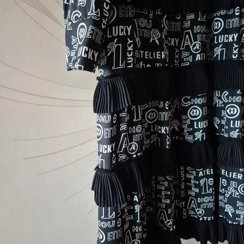 [BUNJANG] Lucky Chouette Black &amp; White Patterned Ruffle Long Dress Size 36 / 럭키슈에뜨 원피스 36,새제품 수준