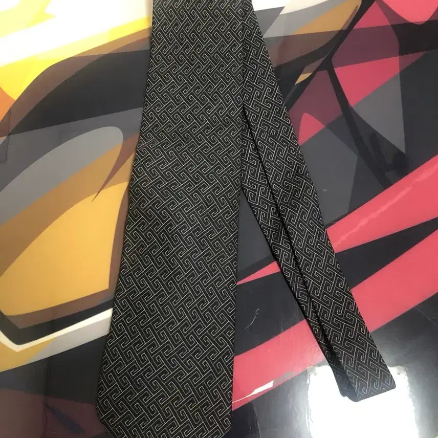[BUNJANG] Vintage Neckties (Gucci, Armani, Yves Saint Laurent) / 빈티지 넥타이 팝니다!!(구찌.알마니.입생로랑)