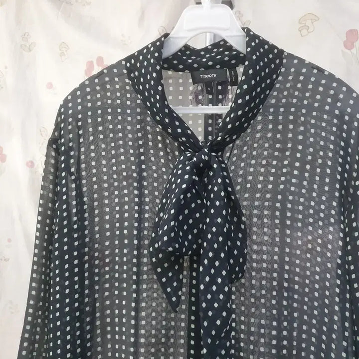 [BUNJANG] Theory 100% Silk Blouse / 띠어리   실크100%   블라우스