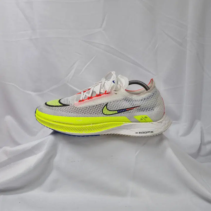 [BUNJANG] Nike Zoom X Streakfly Premium Vintage Sneakers / 빈티지하서 270 나이키 줌 x 스트릭플라이 프리미엄 스니커즈 러닝화