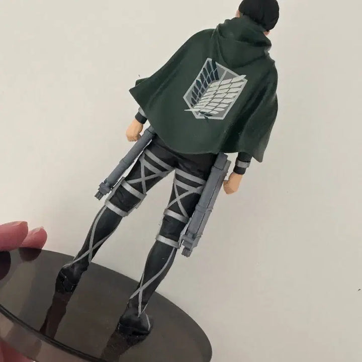 [BUNJANG] Attack on Titan Final Season Levi Ackerman Figure / 진격의 거인 파이널 시즌 리바이 피규어