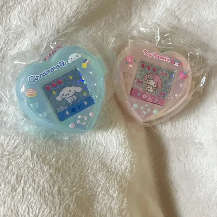 [BUNJANG] Sanrio Heisei Random Heart Keychain My Melody Cinnamoroll / 산리오 헤이세이 랜덤 하트 키링 마이멜로디 시나모롤