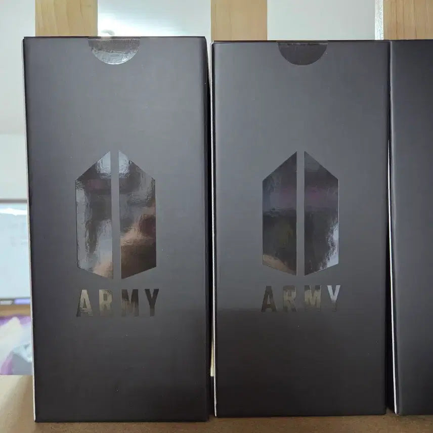 [BUNJANG] BTS ARMY Bomb Version 4 (Sealed) / 아미밤 ver.4 미개봉 새상품