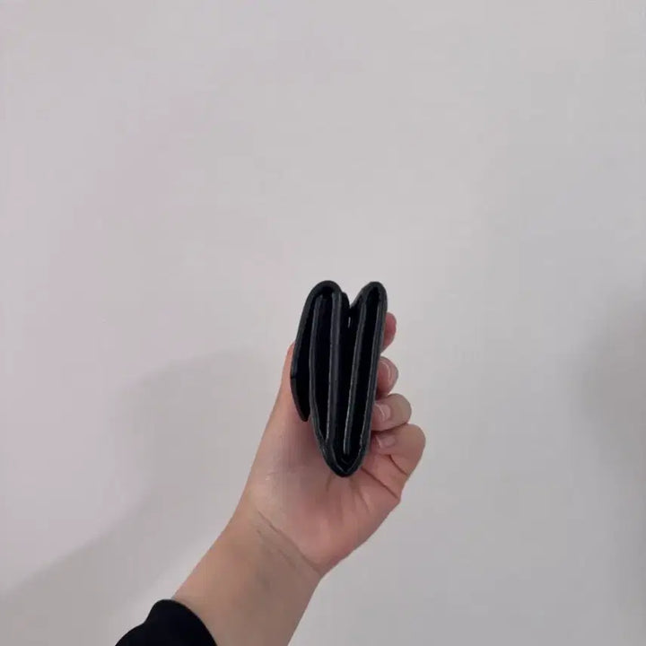 [BUNJANG] Louis Vuitton Lockme Mini Wallet Black Full Set / 정품 루이비통 락미 미니 반지갑 블랙 풀세트