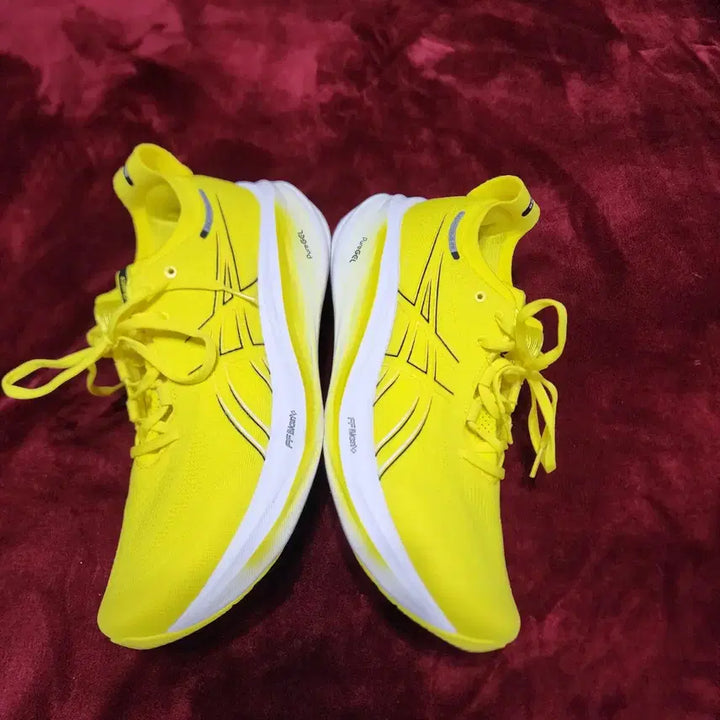 [BUNJANG] Asics Gel-Nimbus 26 Running Shoes Bright Yellow 285mm / 아식스 젤 님버스 26 러닝화 운동화 브라이트 옐로우 11D285mm