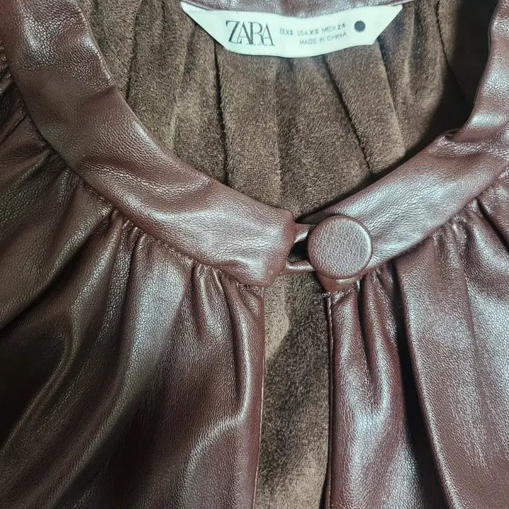[BUNJANG] ZARA Brown Leather Blouse / 자라 ZARA 브라운 레더 블라우스