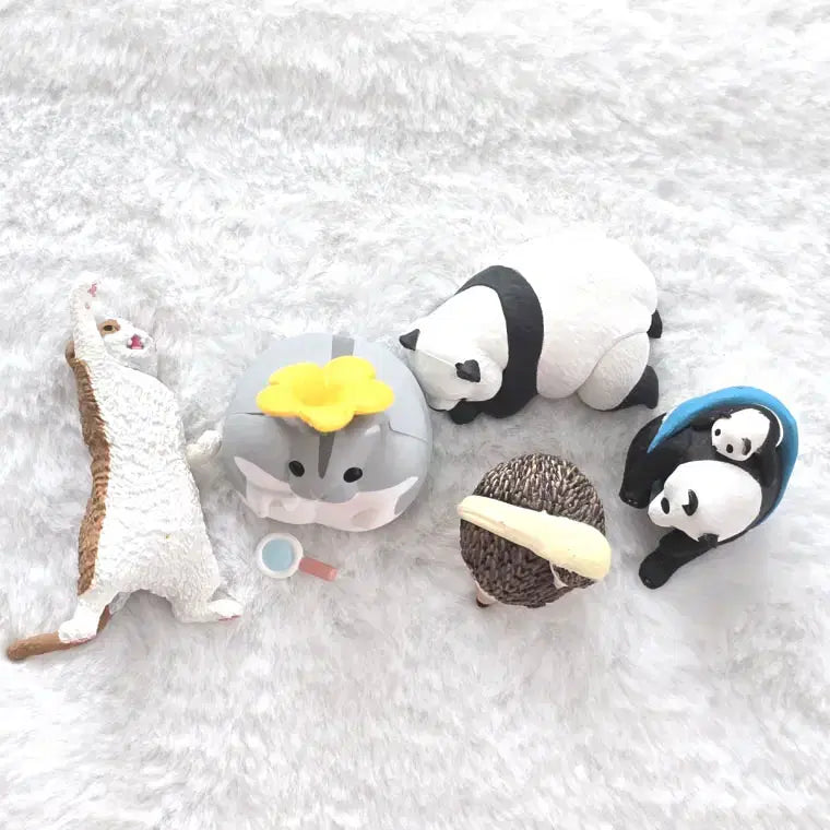 [BUNJANG] Animal Gacha Set (Panda, Hedgehog, Hamster, Cat) / 동물 가챠 세트 ( 판다,고슴도치,햄스터,고양이 )