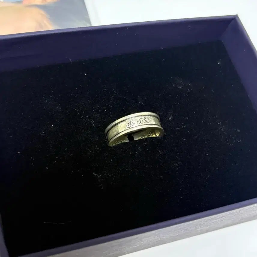 [BUNJANG] ZEROBASEONE Sung Hanbin Blue Popup Ring / 제로베이스원 성한빈 블루팝업 반지