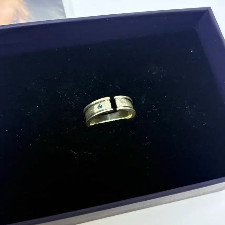 [BUNJANG] ZEROBASEONE Sung Hanbin Blue Popup Ring / 제로베이스원 성한빈 블루팝업 반지