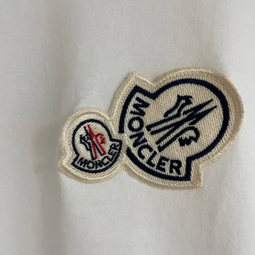 [BUNJANG] Moncler White Logo Short Sleeve T-Shirt XL / 몽클레어 화이트 로고 반팔 티셔츠 XL사이즈
