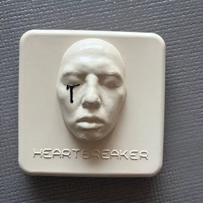 [BUNJANG] G-Dragon Heartbreaker Album / 지드래곤 하트브레이커 앨범