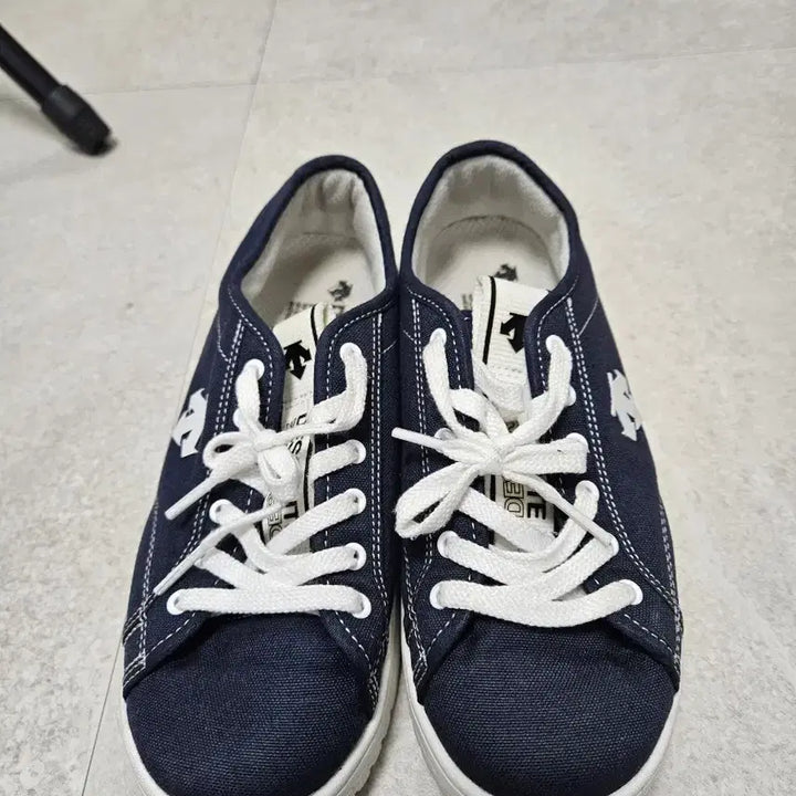 [BUNJANG] Nike Sneakers Size 230mm / 나이키운동화 230mm 두결레 만원
