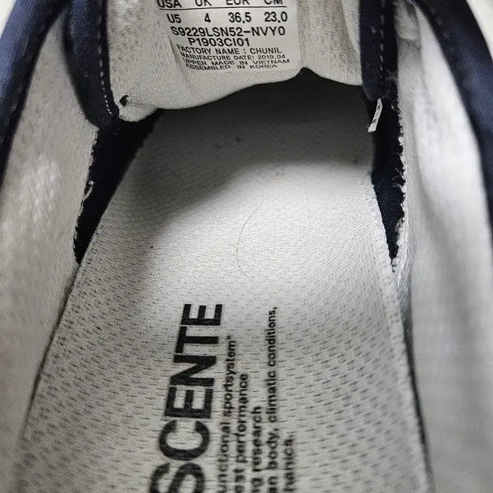 [BUNJANG] Nike Sneakers Size 230mm / 나이키운동화 230mm 두결레 만원