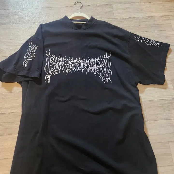 [BUNJANG] Balenciaga Short Sleeve T-Shirt Black / 발렌시아가 반팔 티셔츠