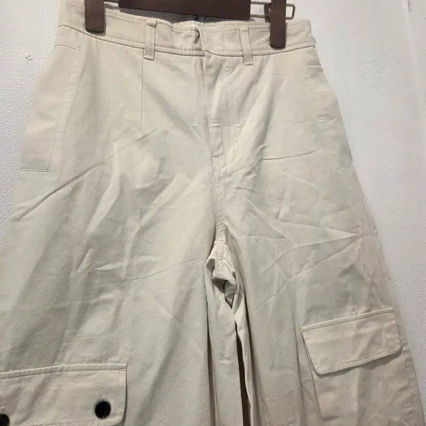 [BUNJANG] SATUR Beige Wide Cargo Pants / SATUR 베이지색 와이드 카고 바지