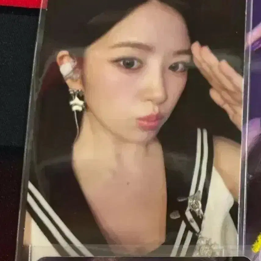 [BUNJANG] IVE LEVIVE + WITHMUU Lucky Draw Yujin LIZ Bundle Set / 아이브 리바이브+위드뮤 럭드 유진 양도